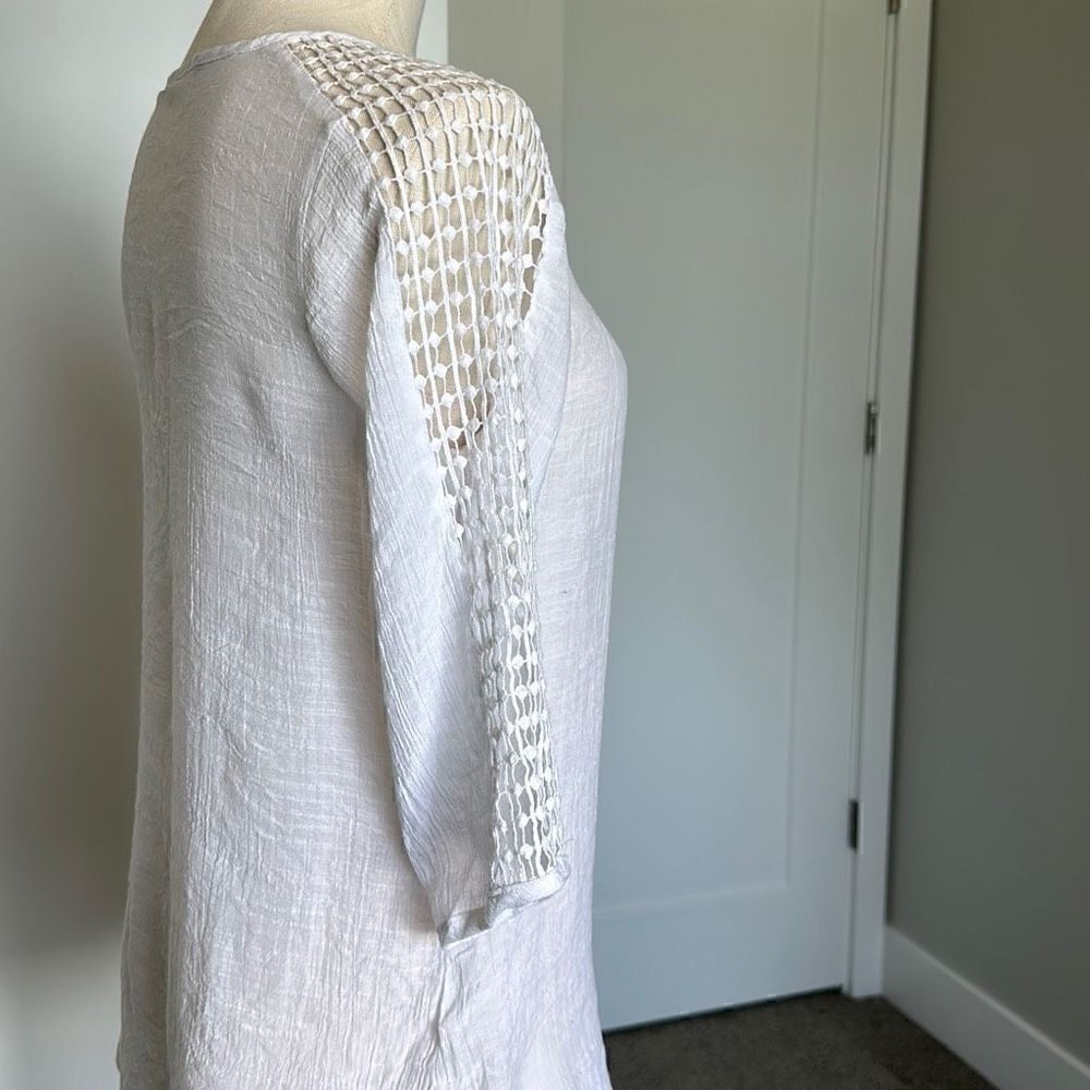 White Blouse - Picture 4 of 5
